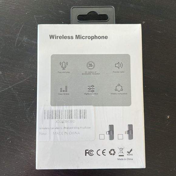 Wireless Microphone for Iphone - Picture 2 of 5